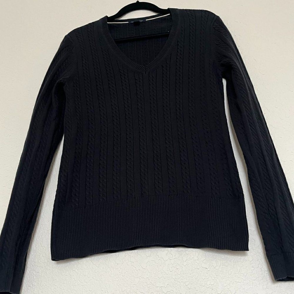 Women's Cotton Black V-Neck Ivy Sweater Made of Cable Knit size L